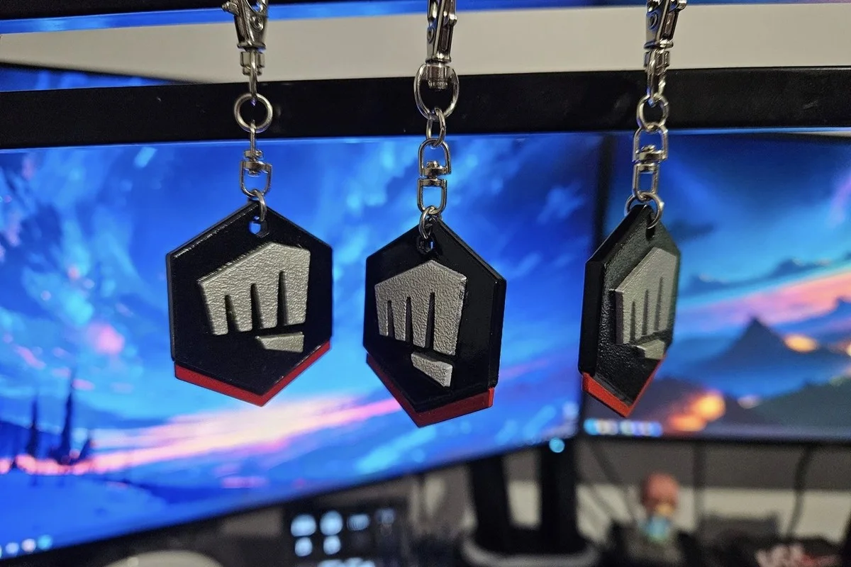 Riot Fistbump Gun Buddy